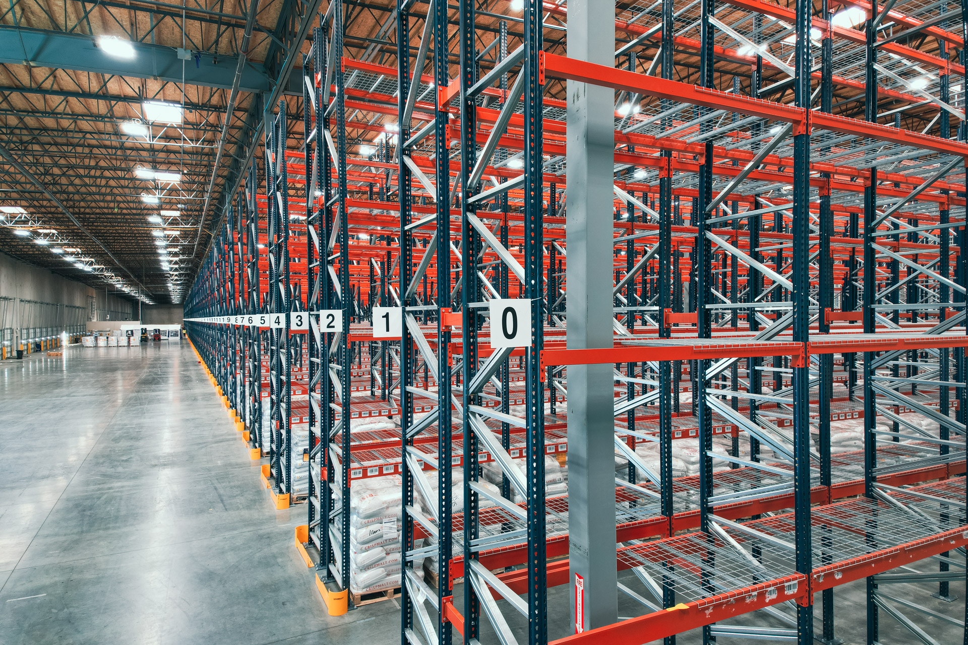 Industrial pallet racking warehouse in Goodyear